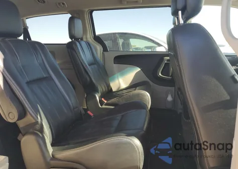 2013 Chrysler Town & Country Touring из США, поврежденный, VIN 2C4RC1BG3DR684116